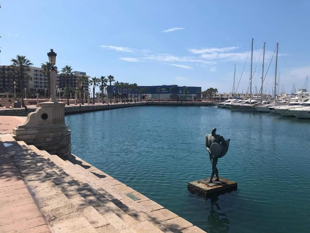 CasaTuris Rambla Méndez Núñez en el corazón de Alicante A109 Exterior foto